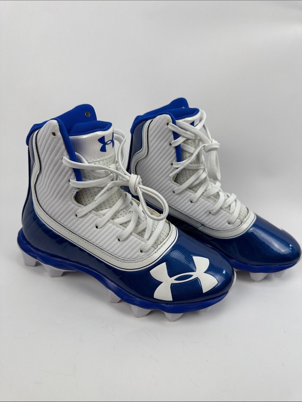 Under Armour Highlight RM Football Cleats 2.5 Youth NWT